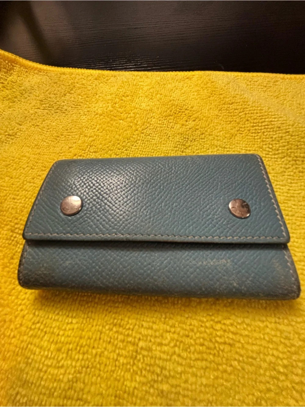 Authentic Hermès Seria 4-Key Case – Bleu Jean Epsom Leather – Good Condition